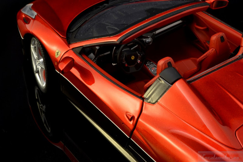 Ferrari 458 Spider  1:18 HW elite Part 2