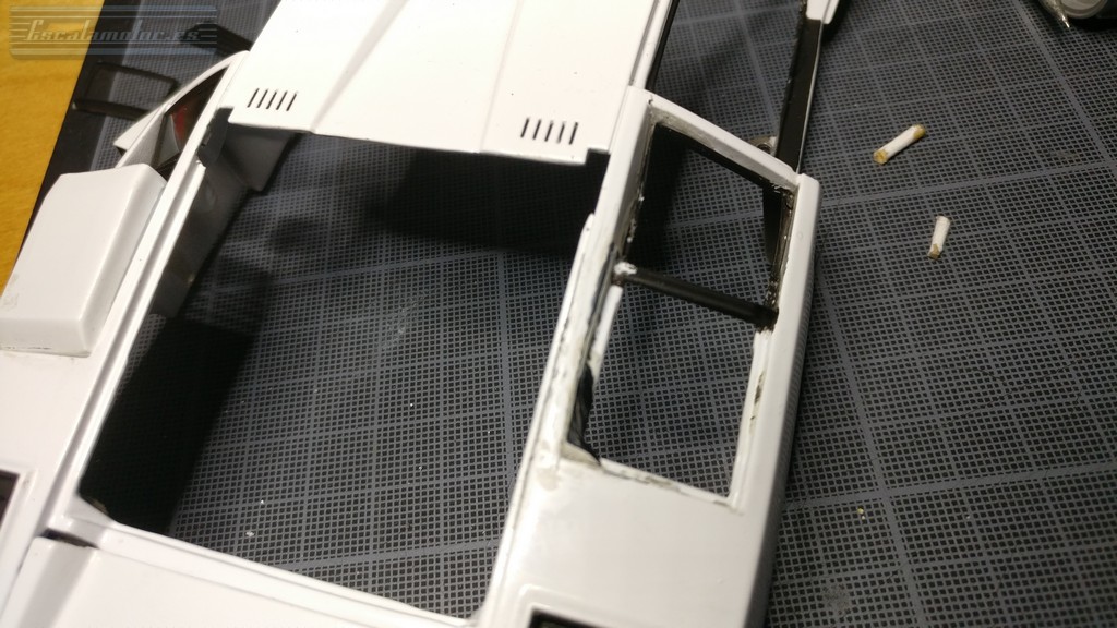 lamborghini countach lp400 kyosho 1:18