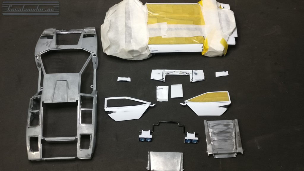 lamborghini countach lp400 kyosho 1:18