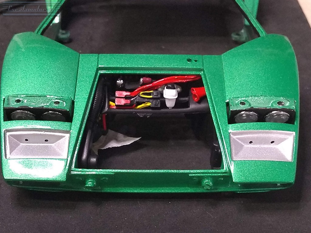 lamborghini countach lp400 kyosho 1:18