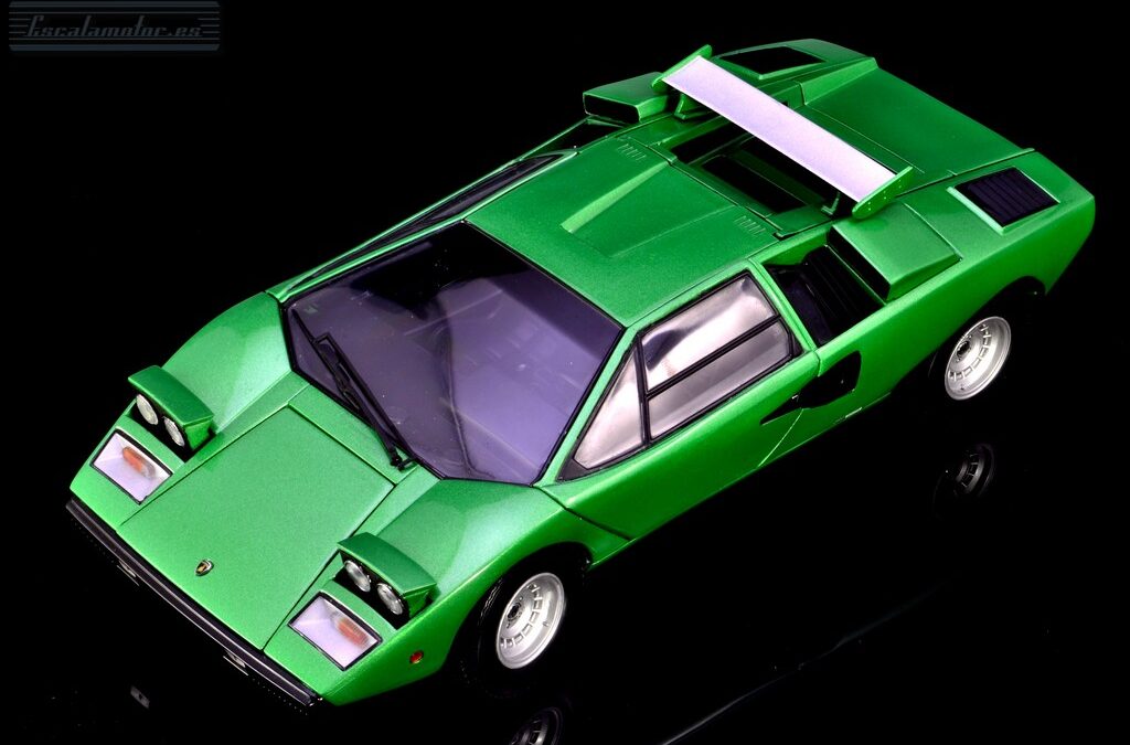 Lamborghini Countach lp400 Verde Metallazata Kyosho 1:18