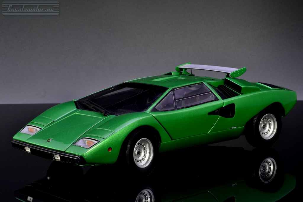 lamborghini countach lp400 kyosho 1:18